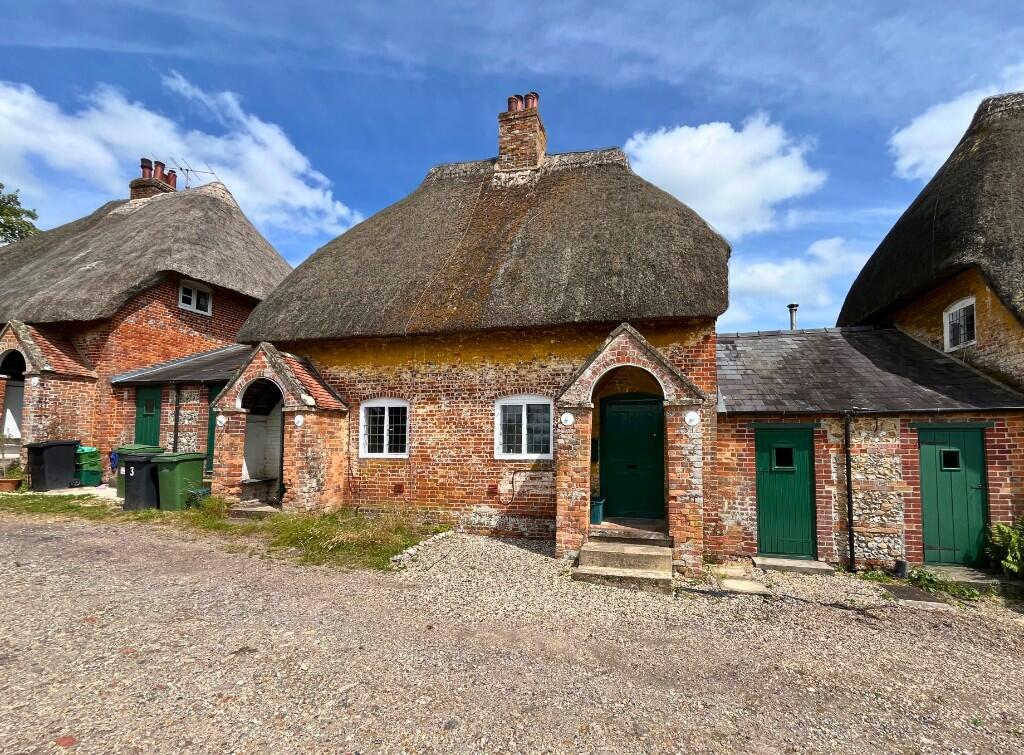Main image of property: Leverton, Hungerford