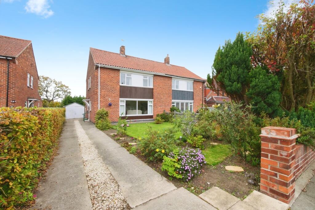 Main image of property: Straylands Grove, York, North Yorkshire, YO31