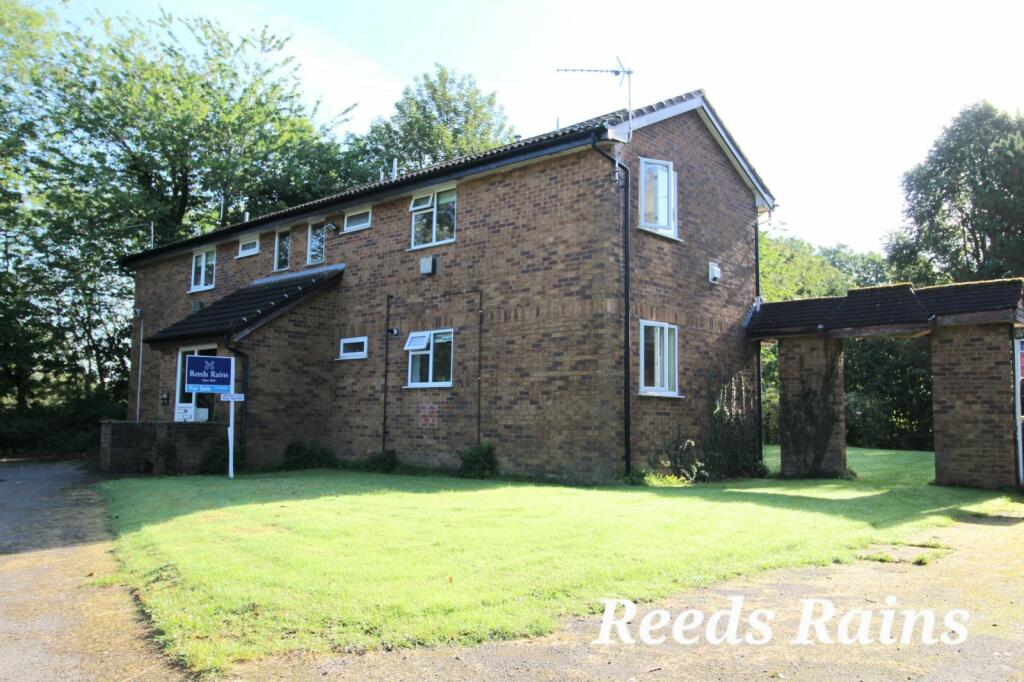 1 bedroom apartment for sale in Heatherfield Court, Wilmslow, Cheshire, SK9