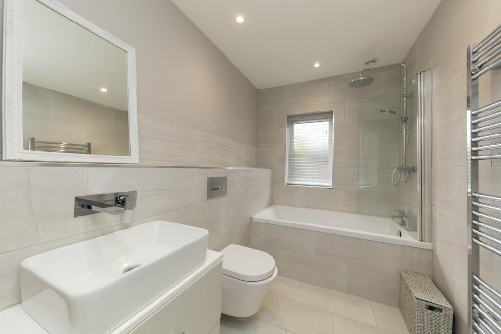 4 bedroom detached house for sale in Congleton Edge Road, Congleton