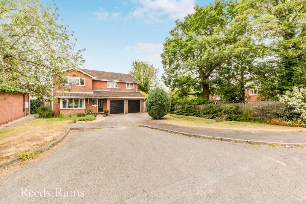 Main image of property: Wolstanholme Close, Congleton, Cheshire, CW12