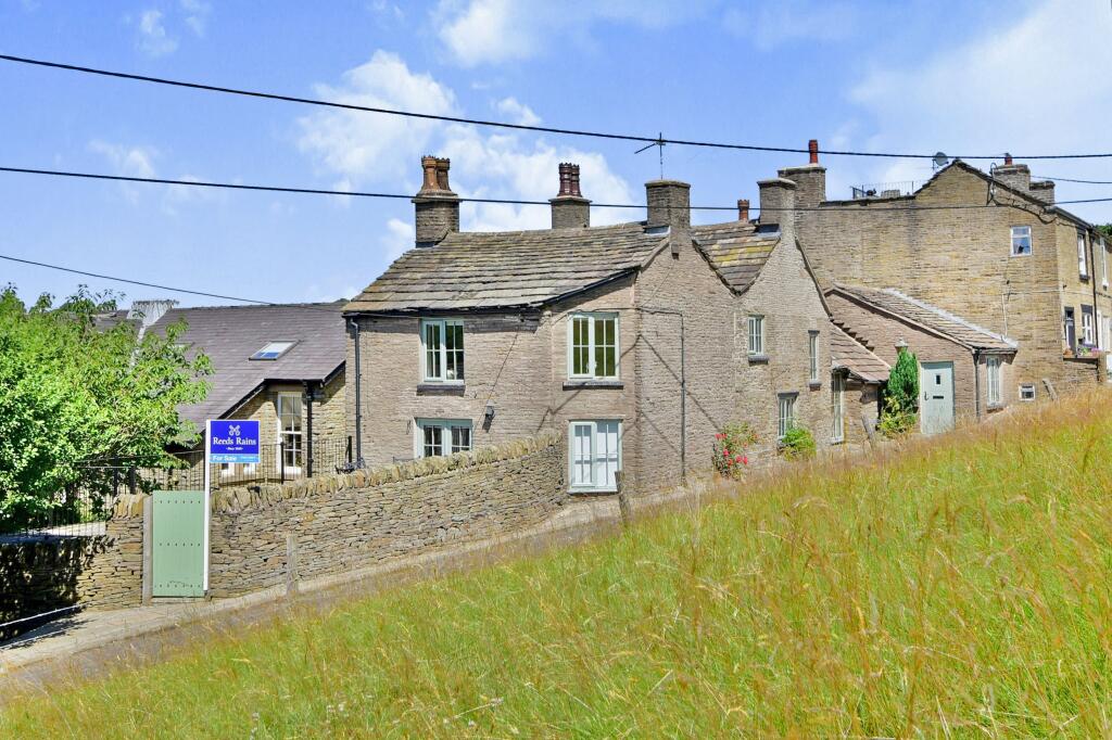 6 bedroom semidetached house for sale in Church Lane, Rainow, Macclesfield, SK10