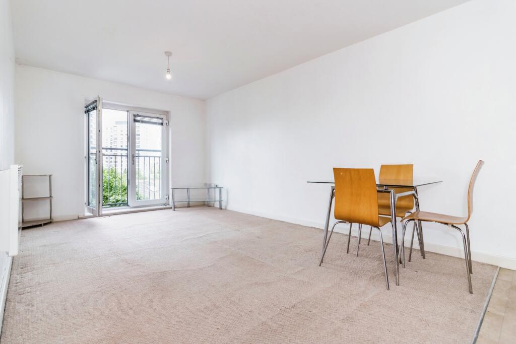 2 bedroom apartment for sale in Blackfriars Road, Salford, M3