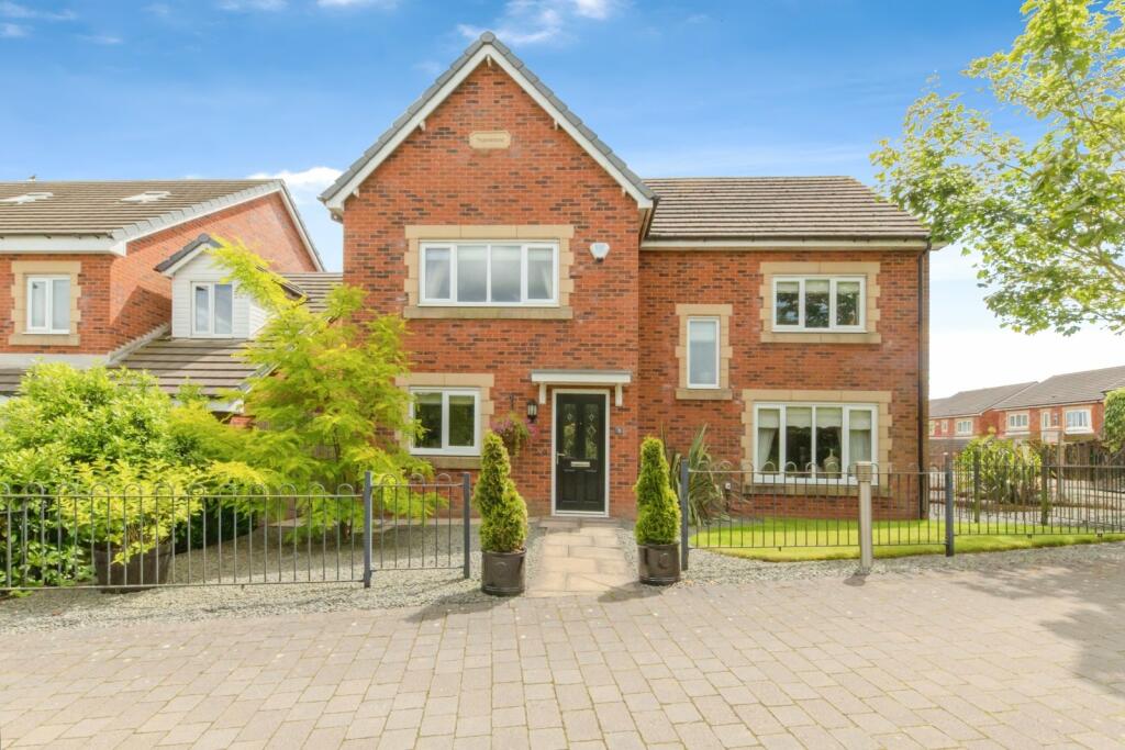 Main image of property: Linmere Walk, Oakmere, Northwich, Cheshire, CW8