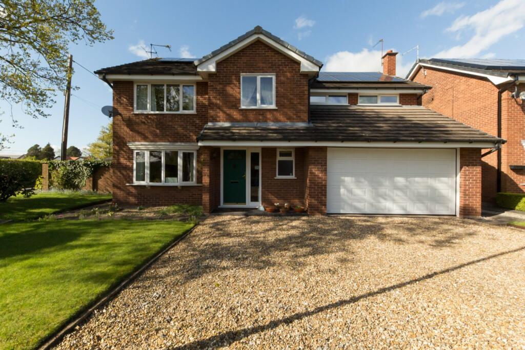 4 bedroom detached house for sale in Nether Lea, Goostrey, Cranage