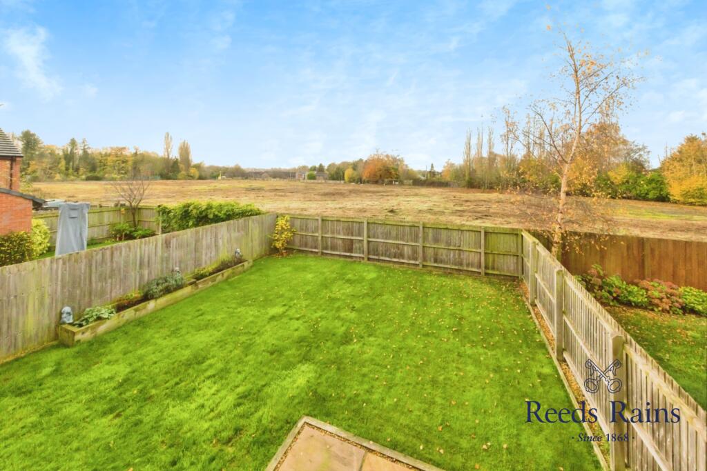 Additional property image - Severn Way, Holmes Chapel, Crewe, Cheshire, CW4