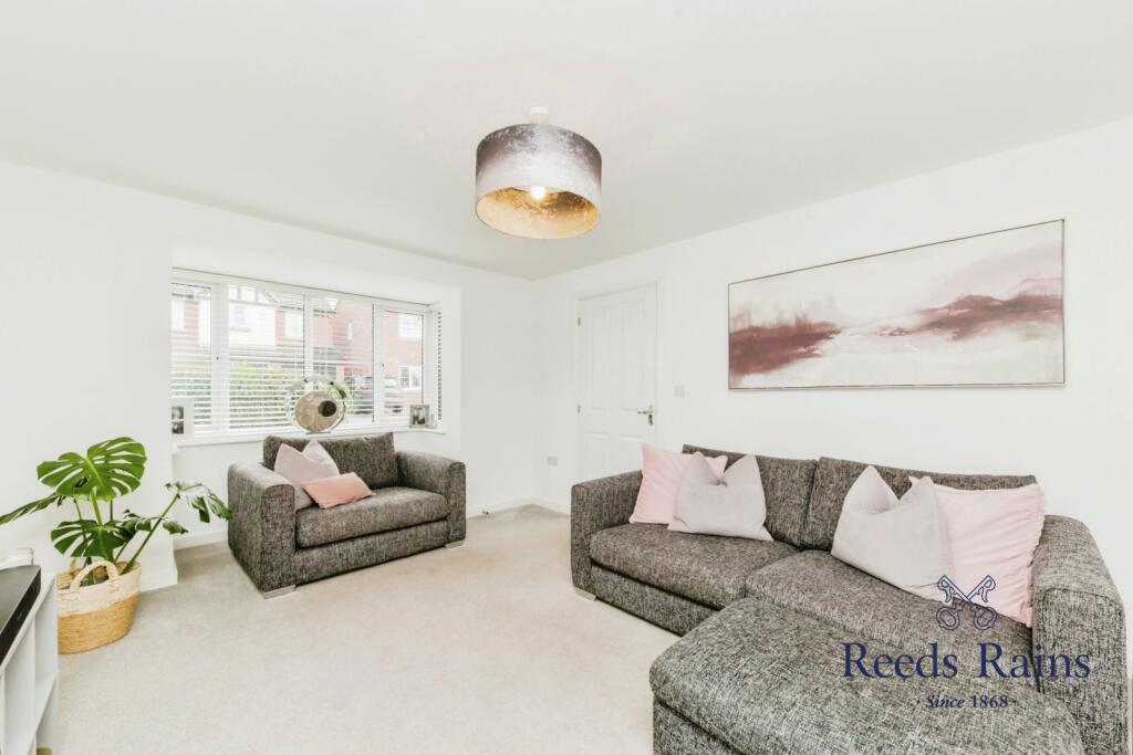Additional property image - Severn Way, Holmes Chapel, Crewe, Cheshire, CW4