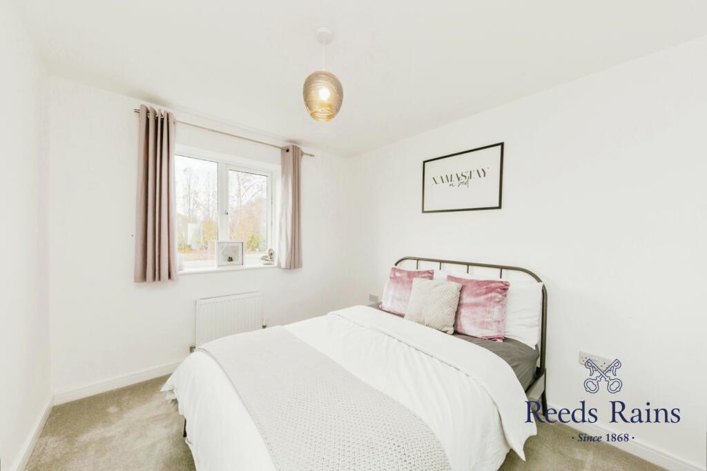 Additional property image - Severn Way, Holmes Chapel, Crewe, Cheshire, CW4