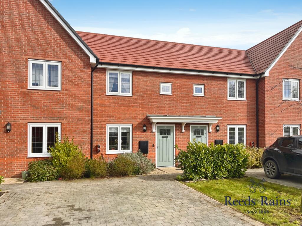 Main image of property: Dog Rose Place, Holmes Chapel, CW4