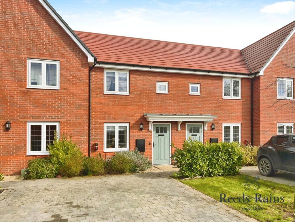 Main image of property: Dog Rose Place, Holmes Chapel, Crewe, Cheshire, CW4