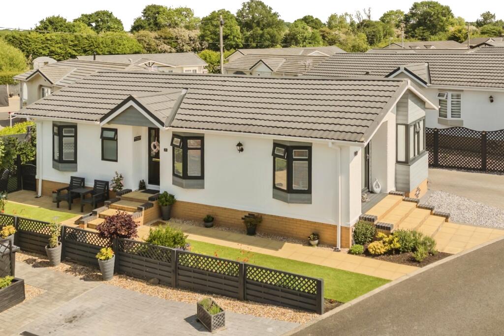 Main image of property: Cledford Lane, Middlewich, Cheshire, CW10