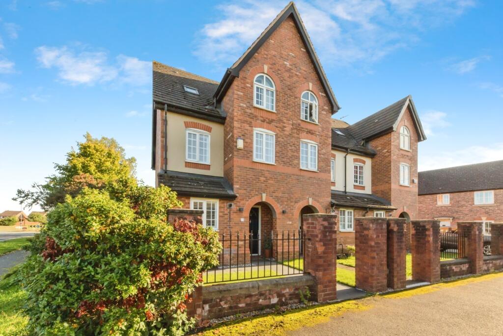 Main image of property: Honiton Way, Middlewich, Cheshire, CW10