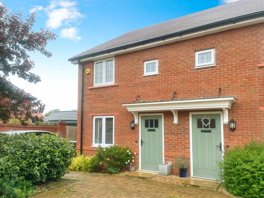 2 bedroom semidetached house for sale in Bluebell Road, Holmes Chapel