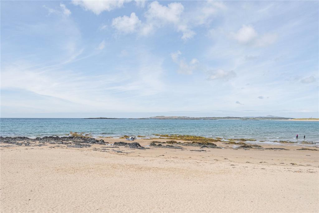 4 bedroom detached house for sale in Glan Y Mor Road, Rhosneigr