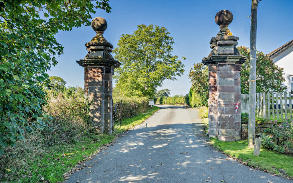 Additional property image - Aldersey Park, Handley, Tattenhall, Chester, CH3