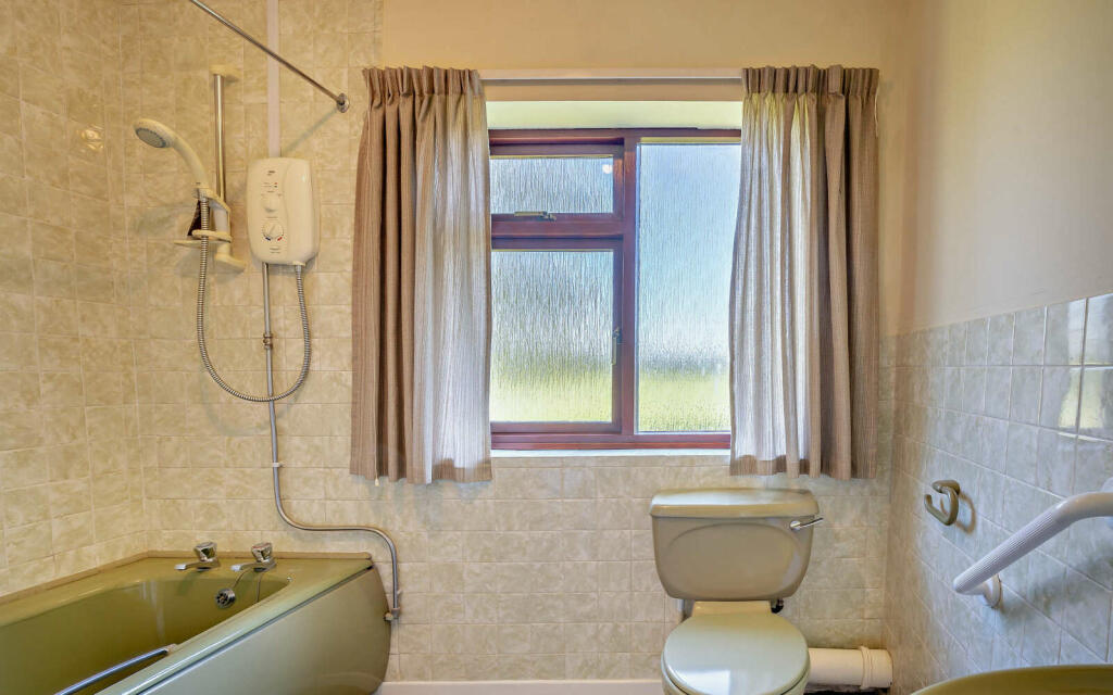 Additional property image - Aldersey Park, Handley, Tattenhall, Chester, CH3
