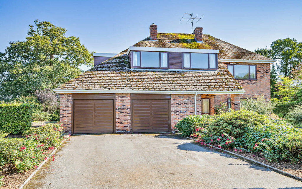 Additional property image - Aldersey Park, Handley, Tattenhall, Chester, CH3