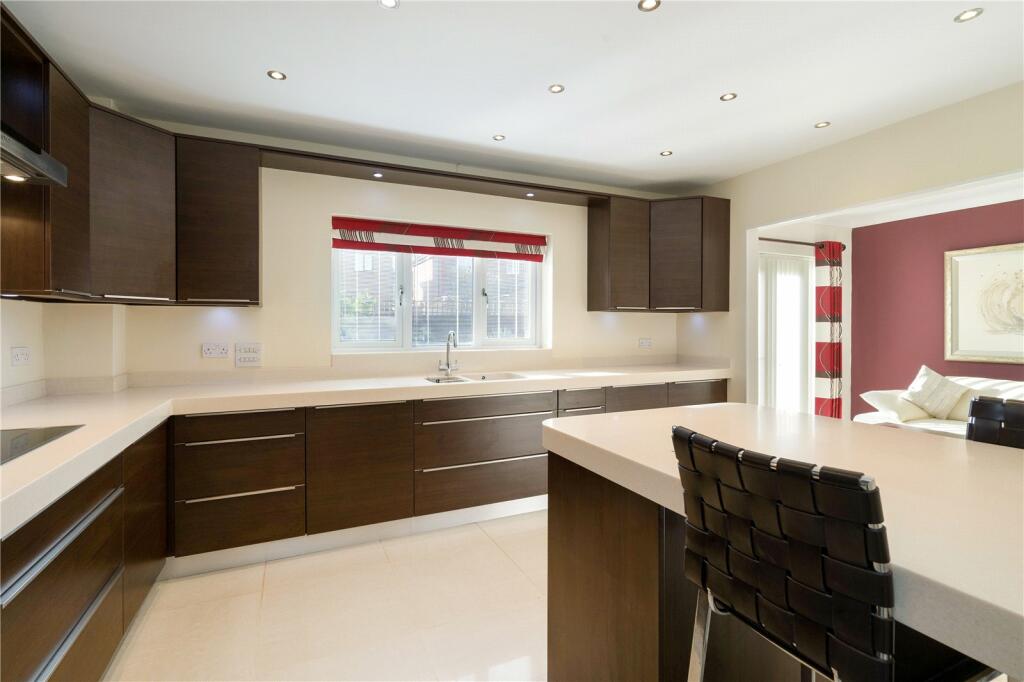 Additional property image - Charleston Close, Great Sutton, Ellesmere Port, Cheshire, CH66