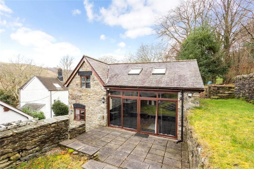 Detached house for sale in London Road, Corwen, Clwyd, LL21