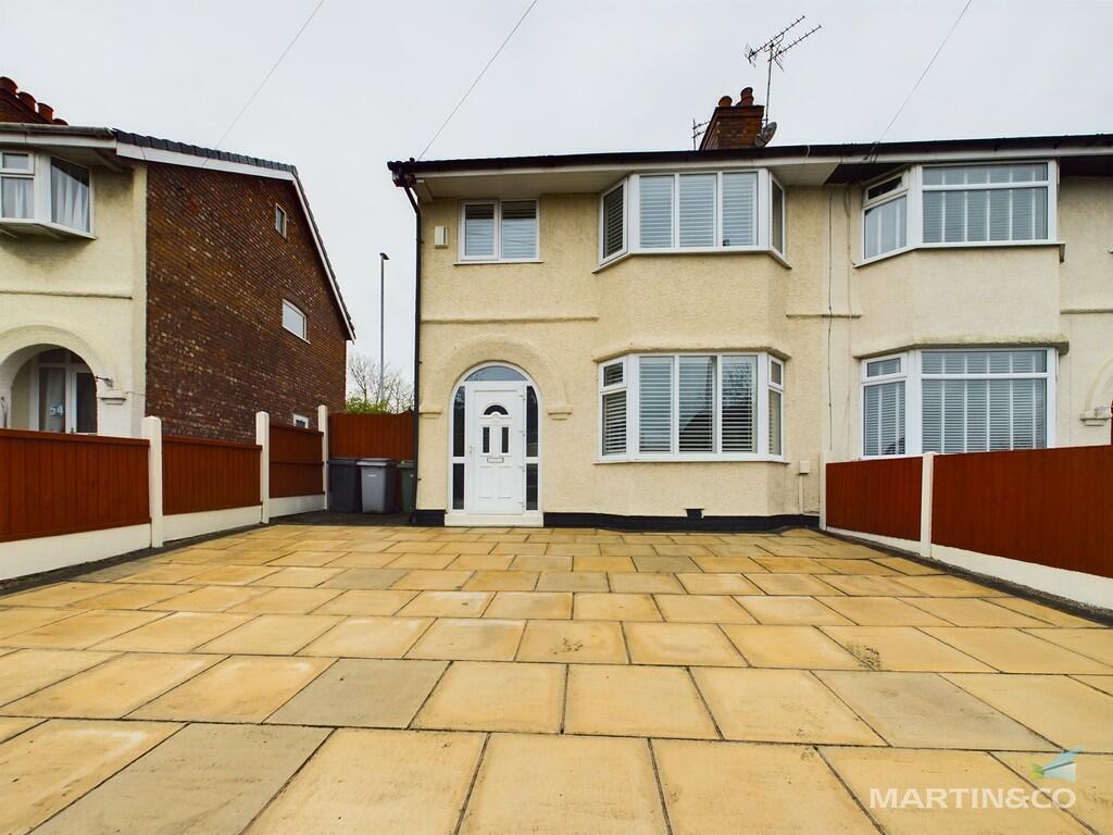 3 bedroom semidetached house for sale in Thorburn Road , New Ferry, CH62