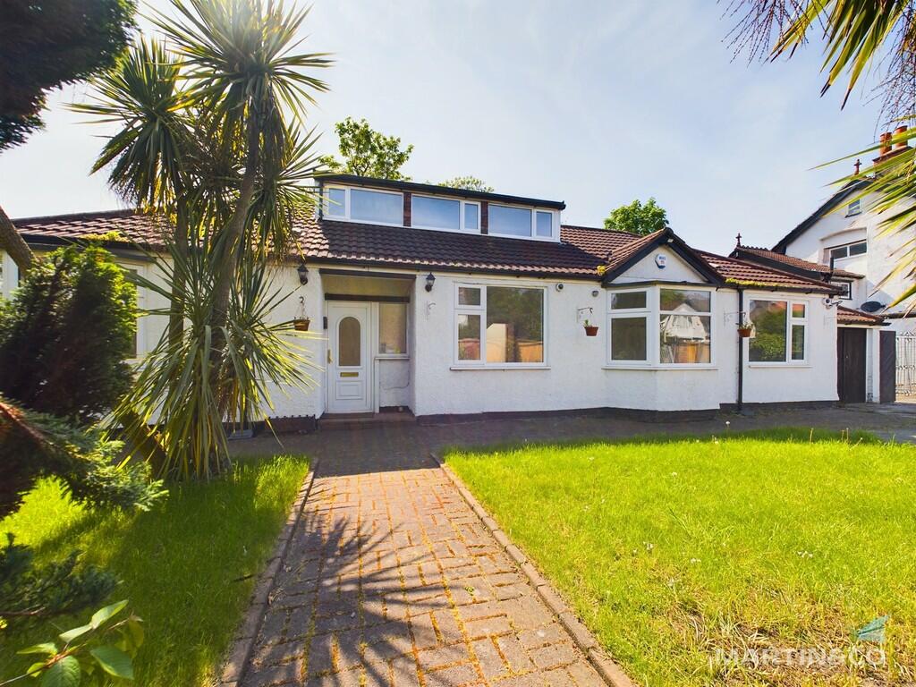 3 bedroom detached bungalow for sale in Marlowe Rd, Wallasey, CH44