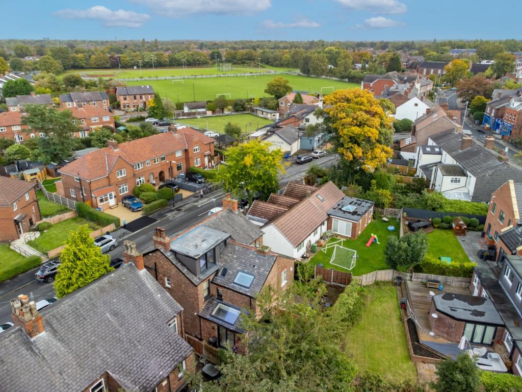 3 bedroom semidetached house for sale in Bloomsbury Lane, Timperley