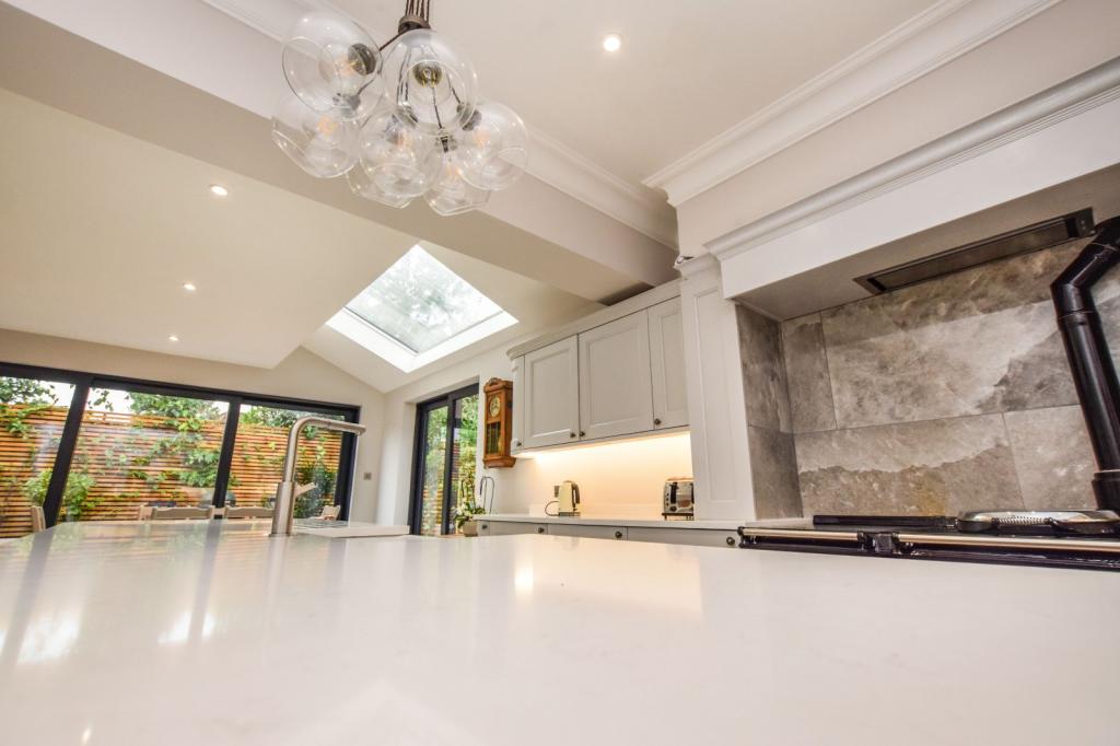 3 bedroom semidetached house for sale in Bloomsbury Lane, Timperley