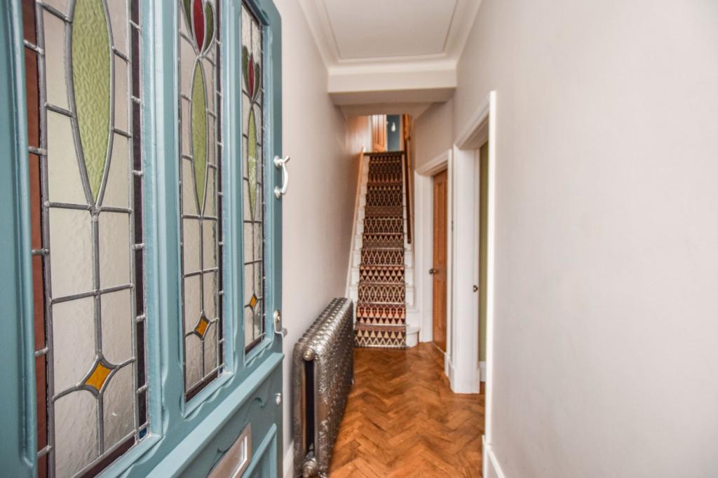 3 bedroom semidetached house for sale in Bloomsbury Lane, Timperley