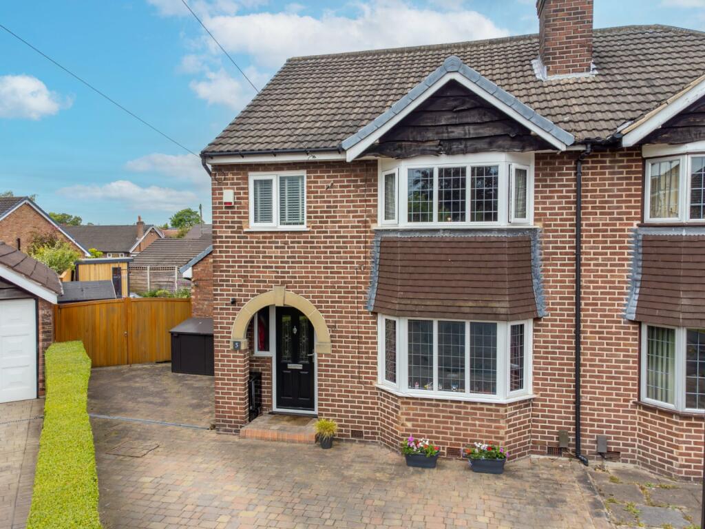 4 bedroom semidetached house for sale in Mottram Drive, Timperley