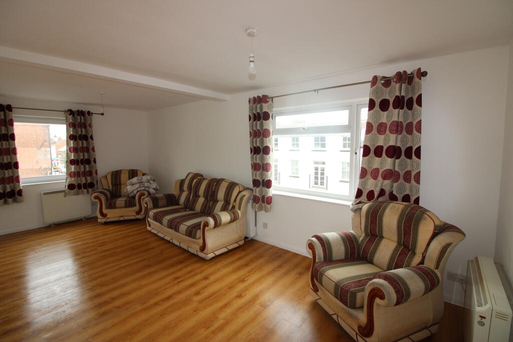 Additional property image - Southborough Terrace, Leamington Spa
