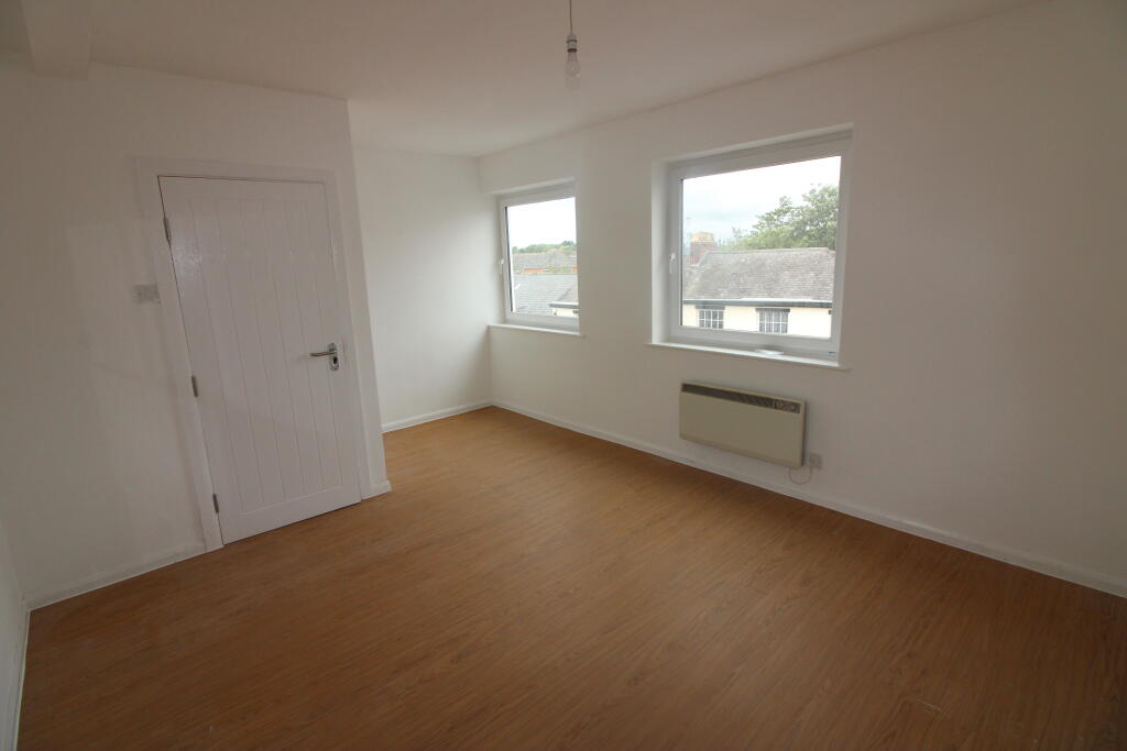Additional property image - Southborough Terrace, Leamington Spa