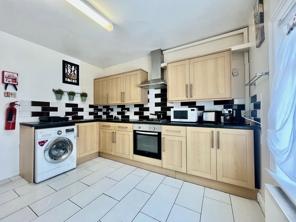 Additional property image - Warwick Road, Kenilworth