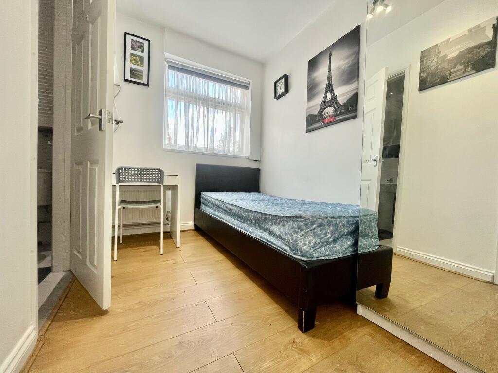 Additional property image - Warwick Road, Kenilworth