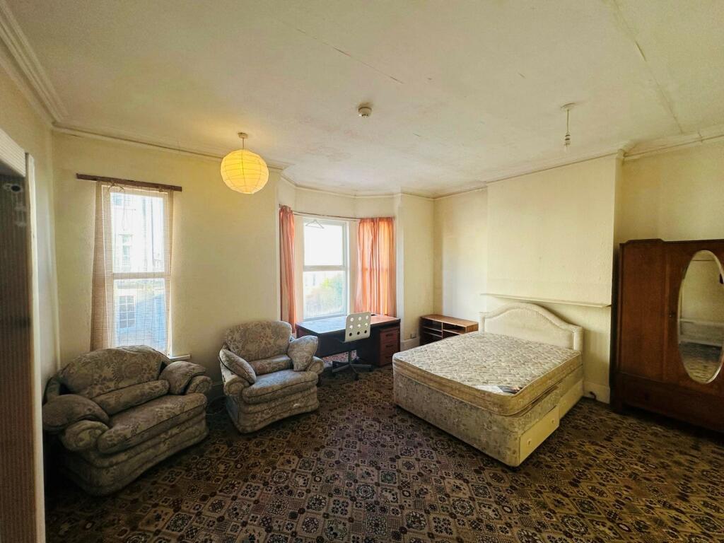 Additional property image - Charlotte Street, Leamington Spa