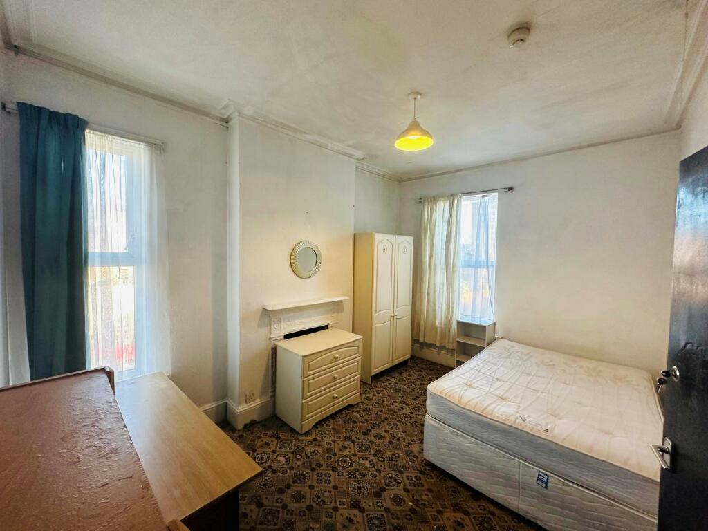 Additional property image - Charlotte Street, Leamington Spa