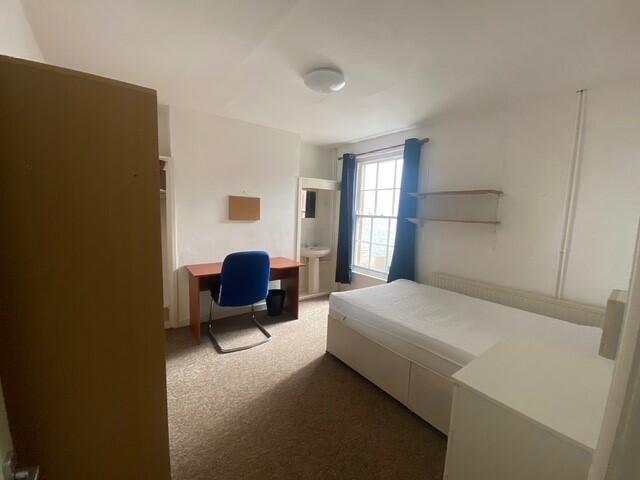 Additional property image - Binswood Avenue, Leamington Spa