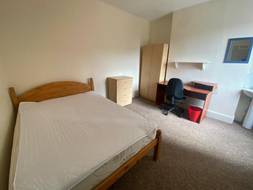Additional property image - Binswood Avenue, Leamington Spa