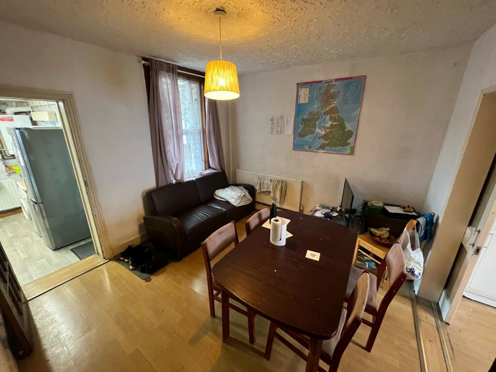 Additional property image - Leam Terrace, Leamington Spa