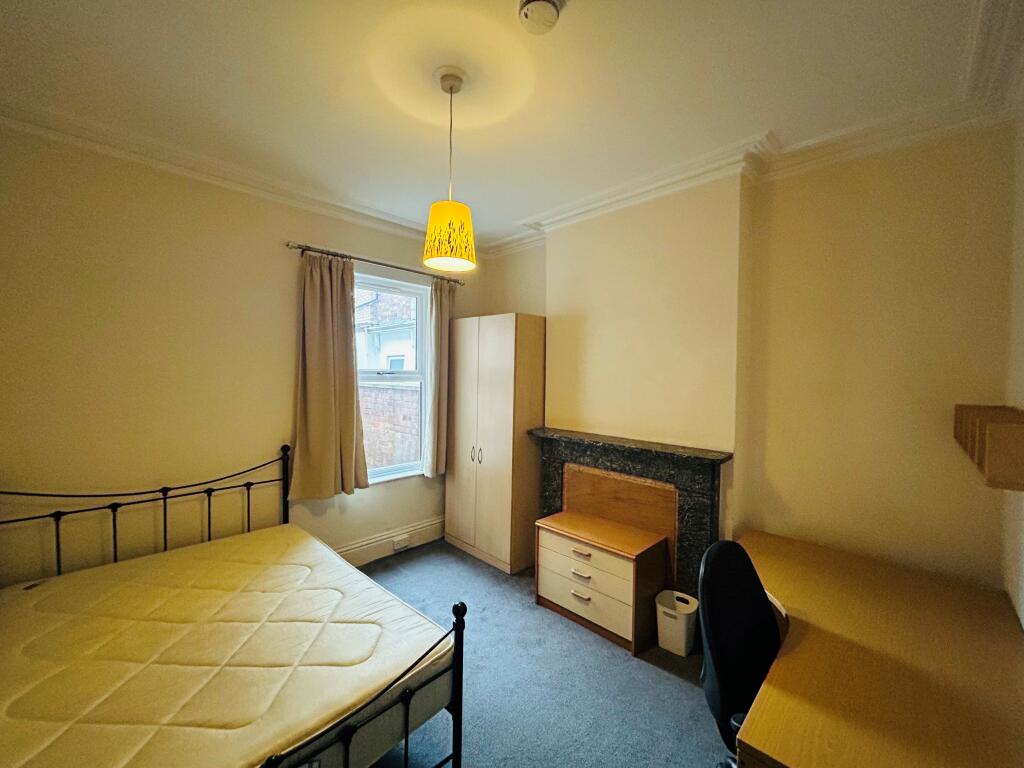 Additional property image - Willes Road, Leamington Spa