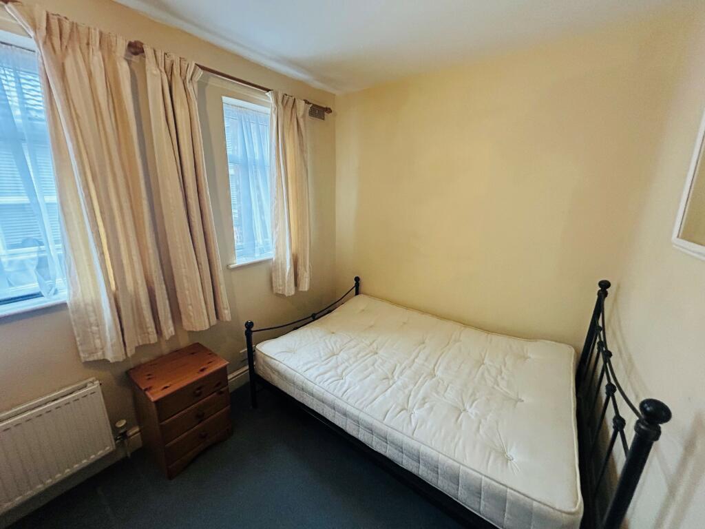 Additional property image - Willes Road, Leamington Spa