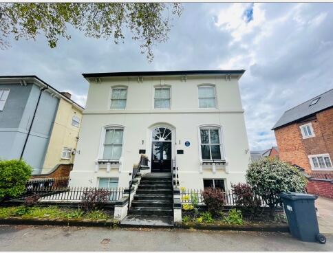 Main image of property: Avenue Road, Leamington Spa