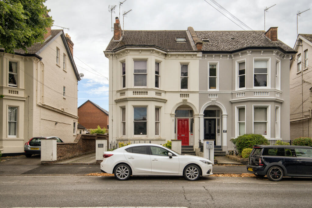 Main image of property: Avenue Road, Leamington Spa
