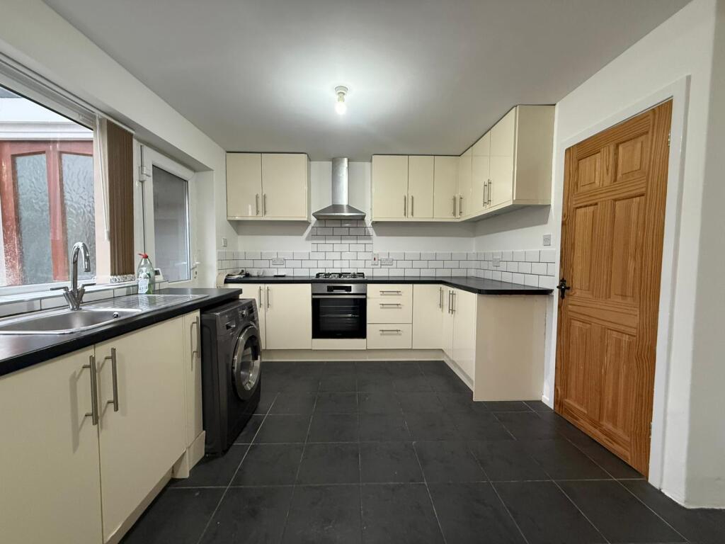 Main image of property: St. Brides Close, Leamington Spa