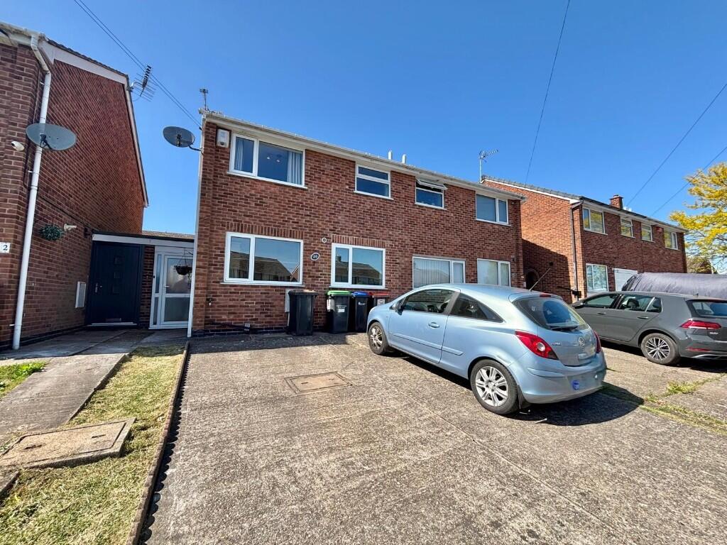 Main image of property: Babbacombe Way, Hucknall, Nottingham, Nottinghamshire, NG15