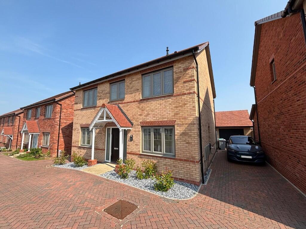 Main image of property: Waterfield Way, NG21