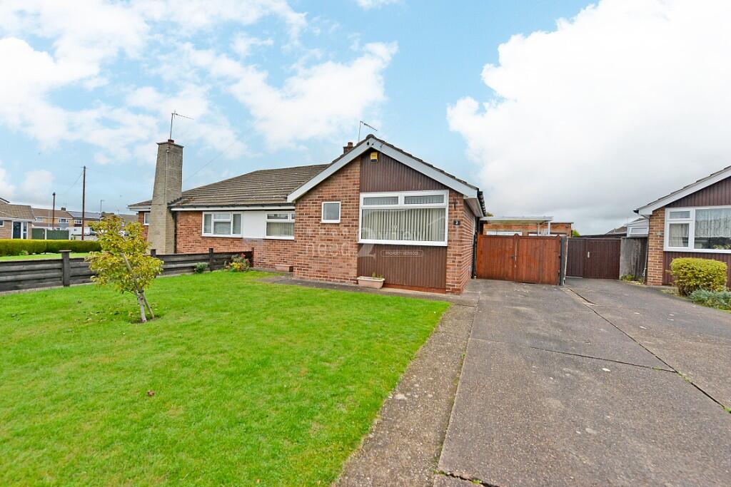 Main image of property: Belmont Close, Hucknall, Nottingham, Nottinghamshire, NG15