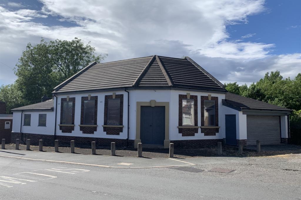 Commercial property for sale in Sandy Lane, Weston Point, Runcorn, WA7