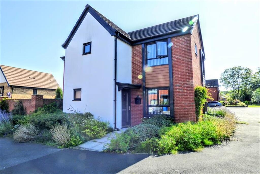 Main image of property: Worsley Close, Castlefields, WA7  2XL