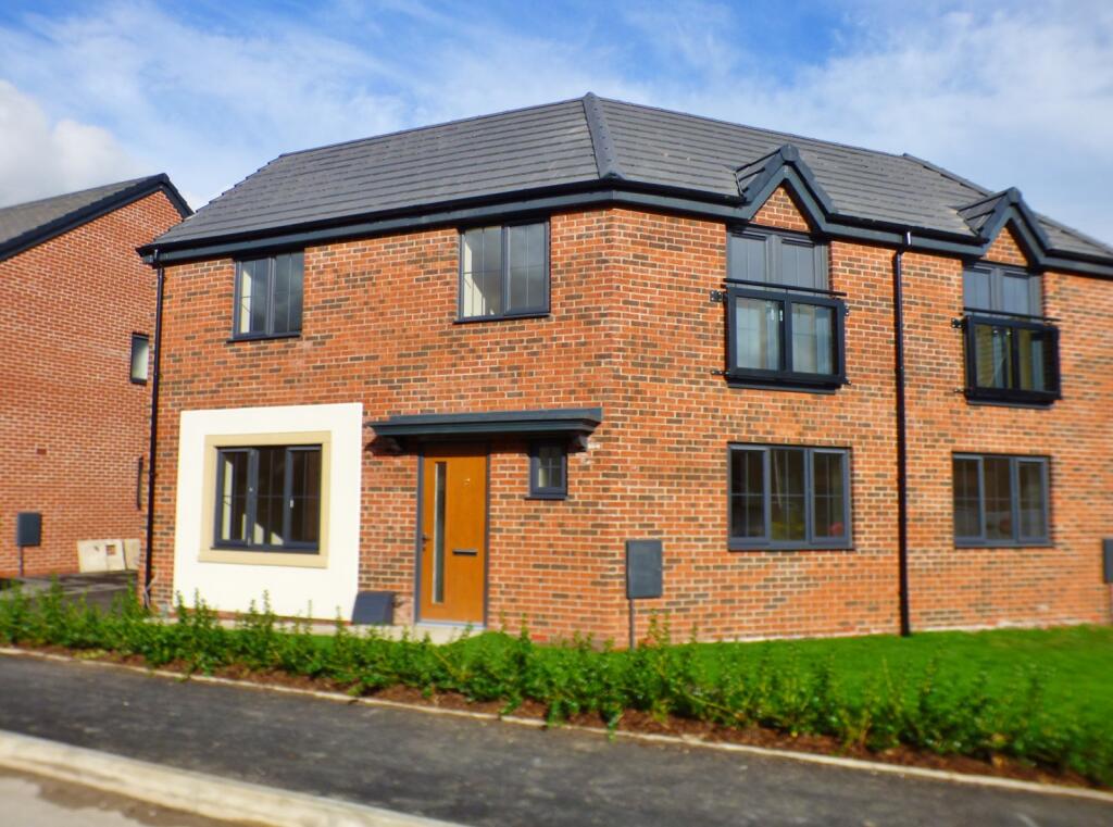 Main image of property: Lakeside at Bridgewater Gardens, Castlefields, WA7