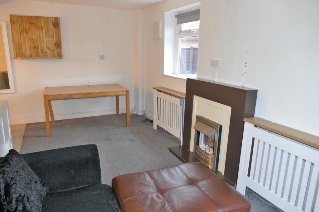 4 bedroom bungalow for sale in Heathwood Grove, Paddington, Warrington, WA1